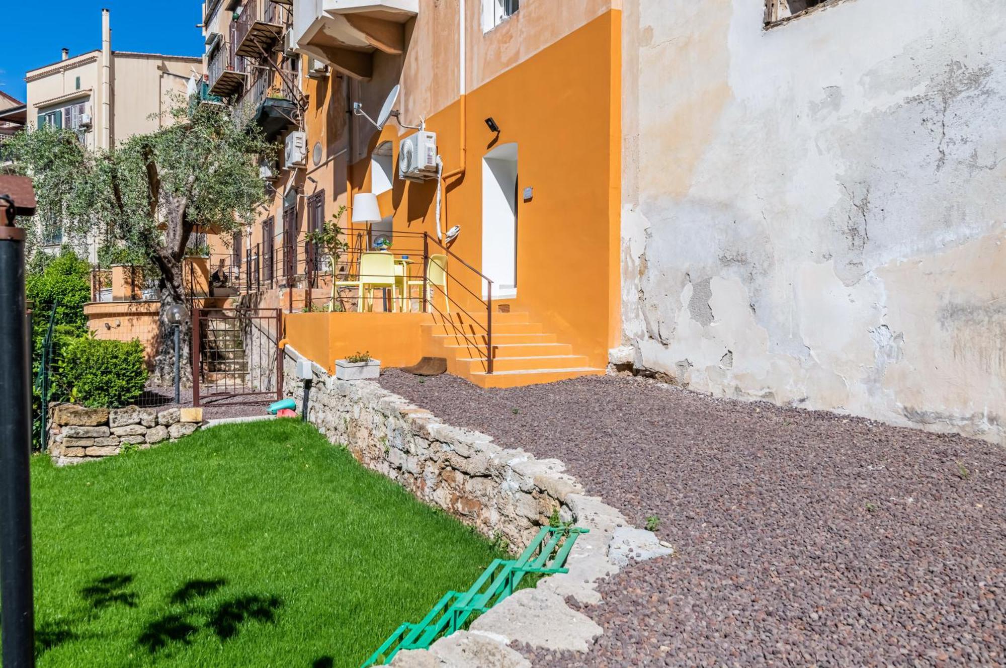 Piazza Indipendenza Loft & Rooms Palermo Exterior photo